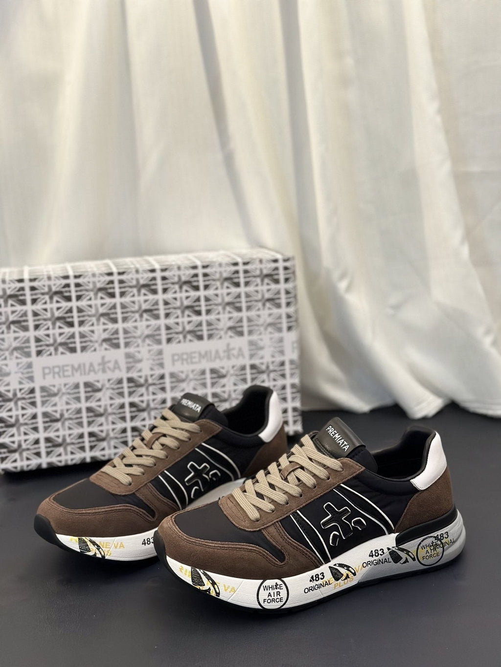 Premiata Panel Low-Top Sneakers - Contrast Trim