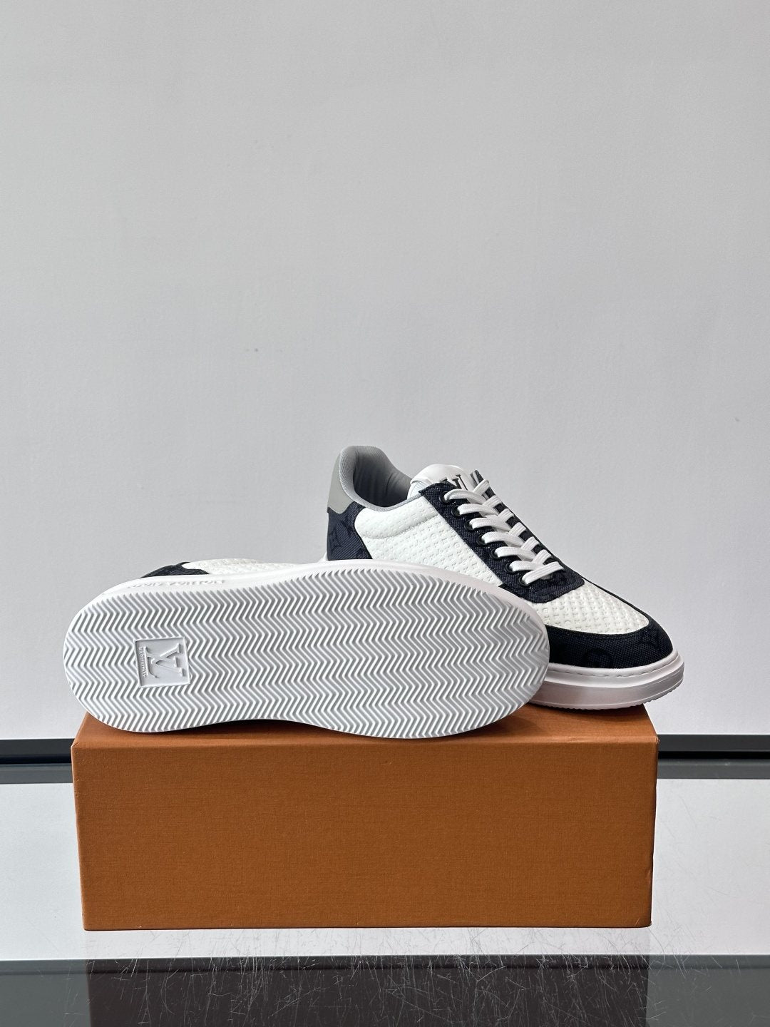Louis Vuitton Men's Monogram Panel Low-Top Sneakers - Padded Collar